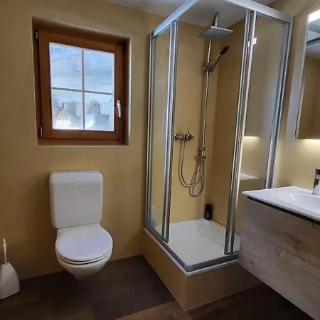 - Schoene Soleluna بيلالب