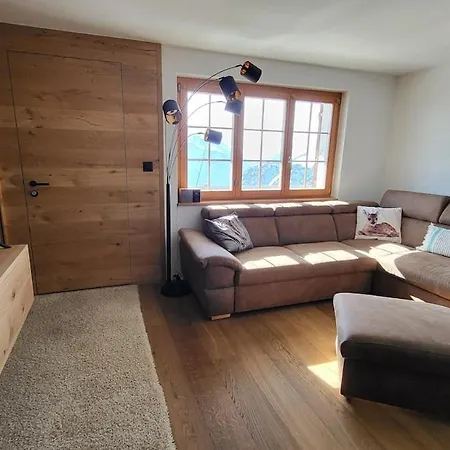 - Schoene Soleluna * بيلالب